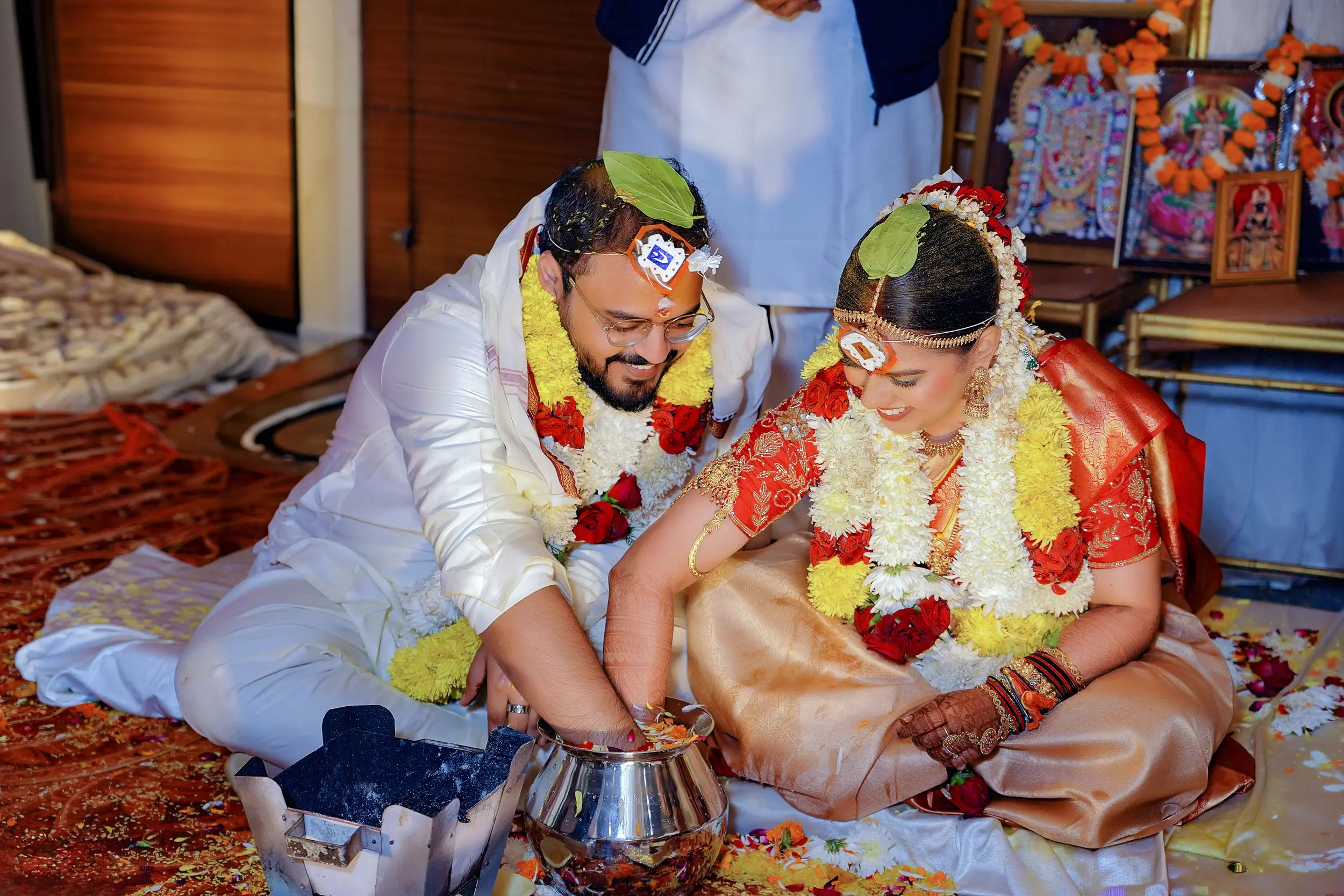 Tejaswini & Vaibhav Gallery Image 6